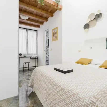 Pav Apartmán